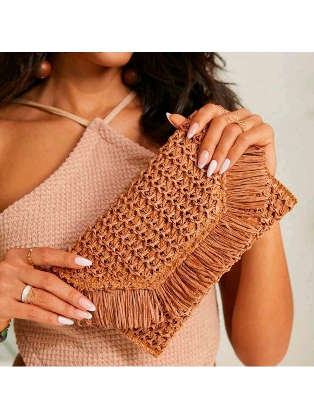 Tan Woven Clutch Elegant - Picture 2 of 5